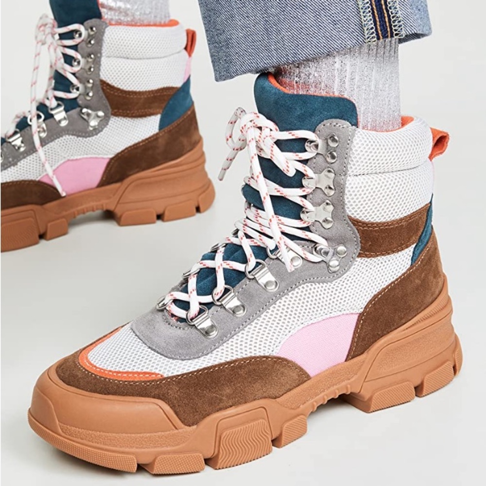 Villa Rouge hiker gem boots color block size 7 NIB
